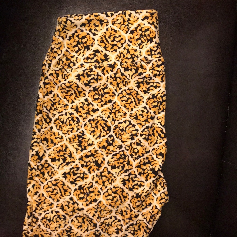 LuLaRoe one size leggings